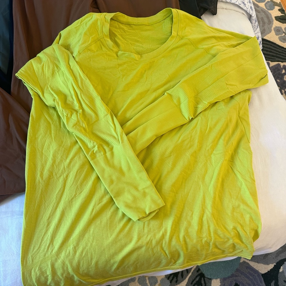 EUC Swiftly Tech long sleeve